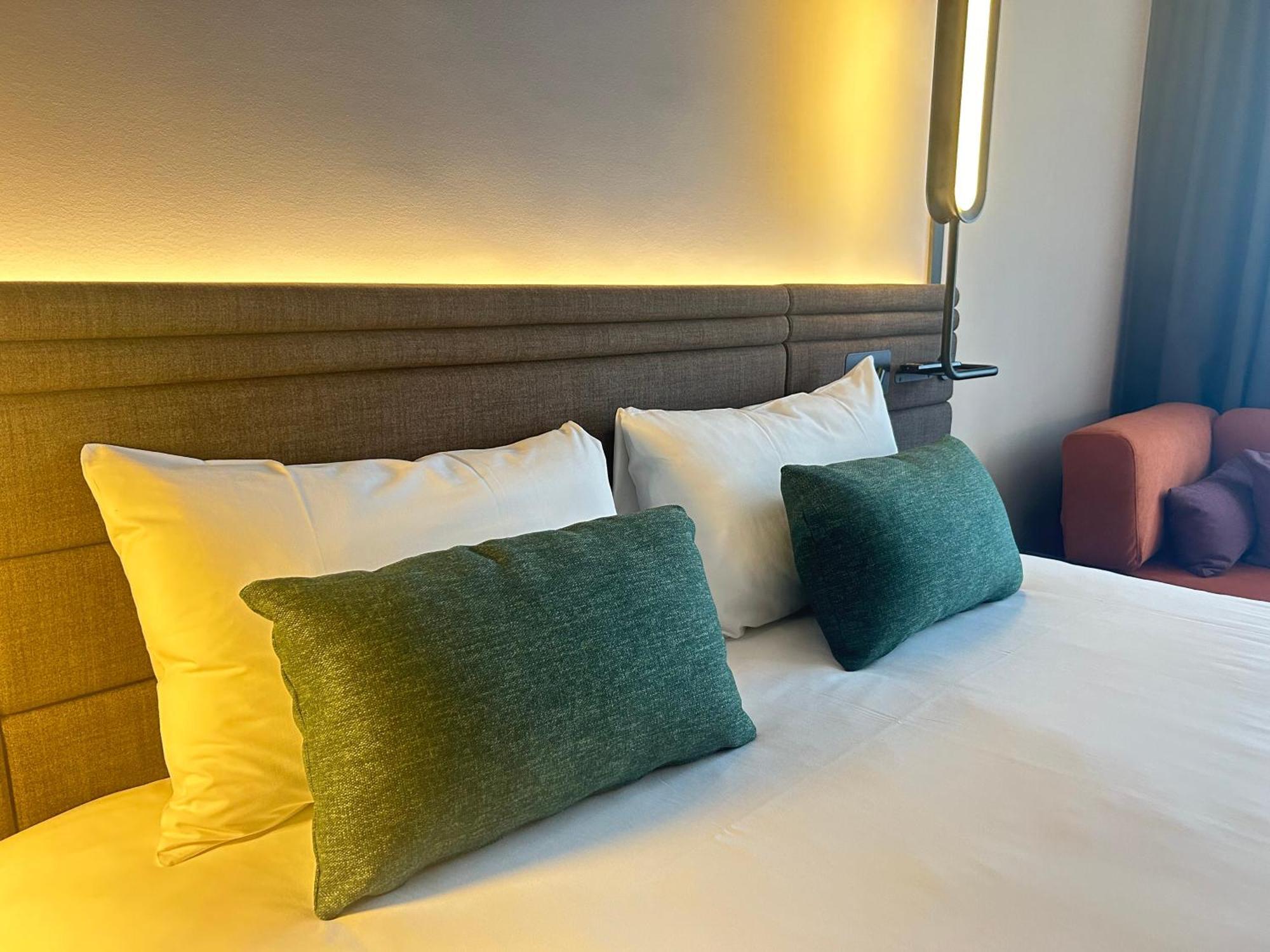 Novotel Lens Noyelles Экстерьер фото